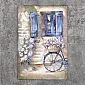 3D metalen wanddecor, blauw raam met luiken, bloemen, fiets, bloemenmand, Griekse sfeer, afmeting 80x120cm