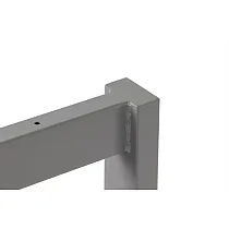 Het o-type onderstel van de tafel, in lengte verstelbaar van 120 tot 180 cm